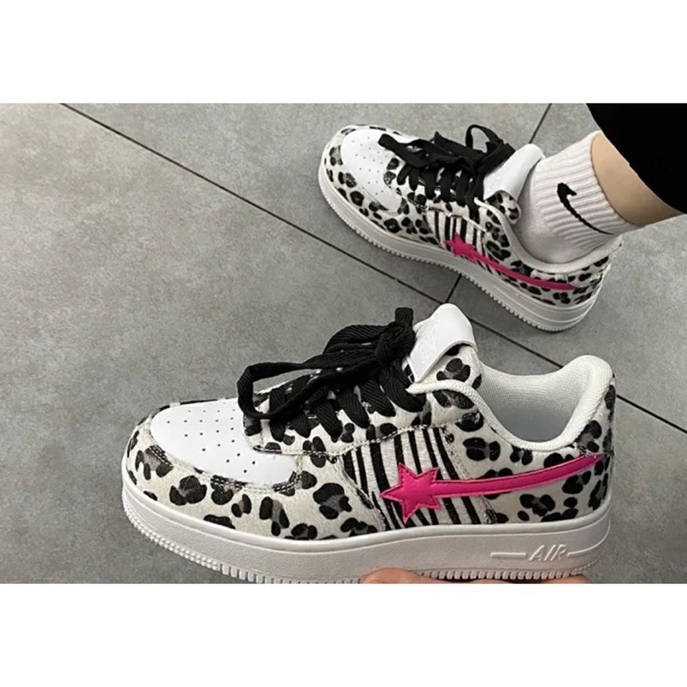 Rare -Starwalk - Starwalk Animal/Pink Star Snickers Size 6 - Picture 5 of 12